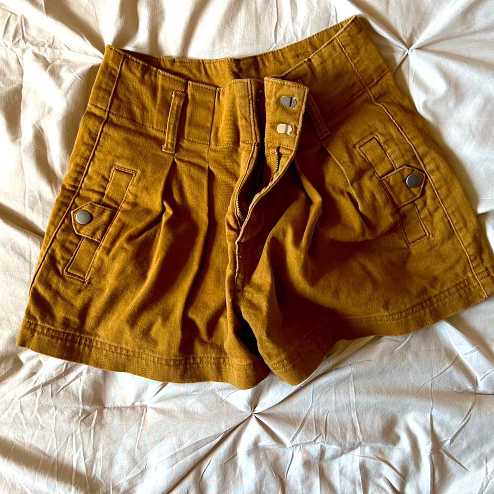 Brown shorts